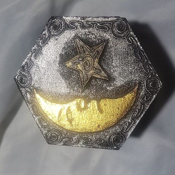 EARTHBOUND Other - *Free with $75+ purchase*Moon and Star Wooden Storage Box